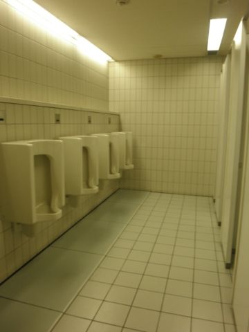 各階、トイレ②