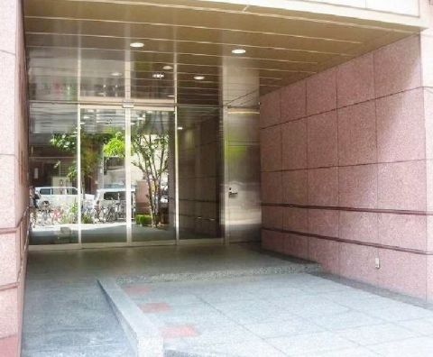 1F玄関