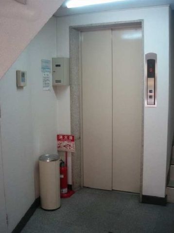 EVホール