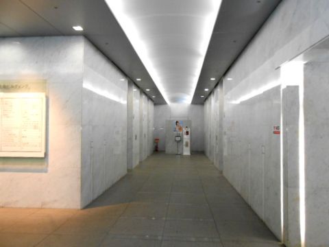 EVホール