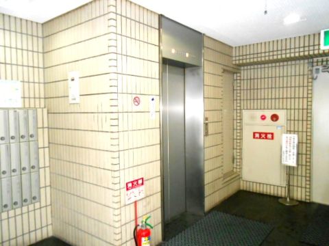EVホール