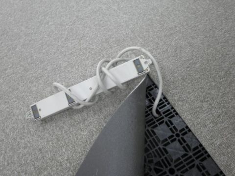 フリーアクセスフロアー