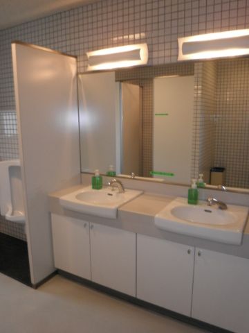 各階、トイレ洗面