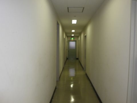 各階、廊下