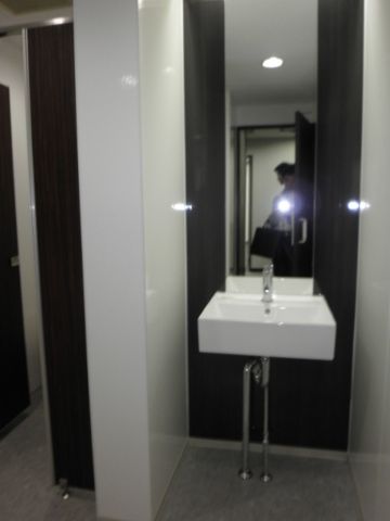 各階、トイレ洗面