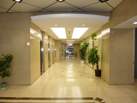 エントランス②