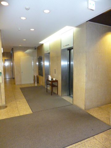 EVホール