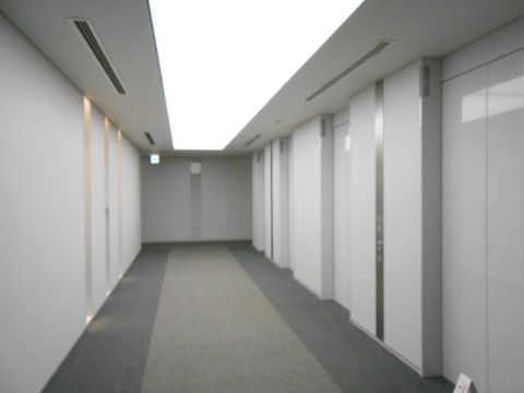 EVホール