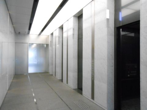 EVホール