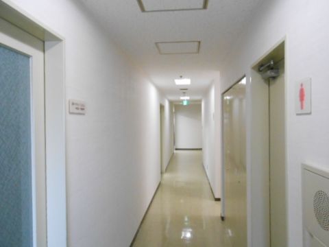 各階、廊下
