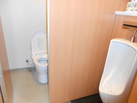 各階、トイレ