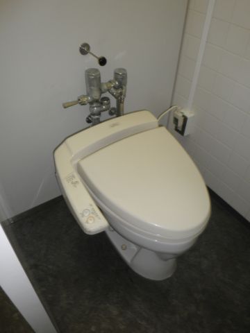 各階、トイレ③