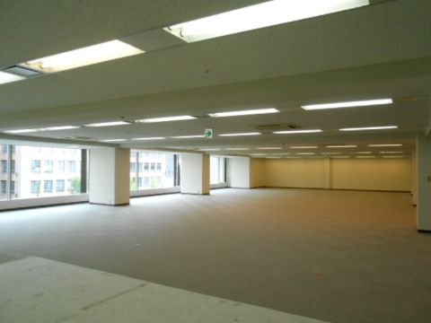 貸室