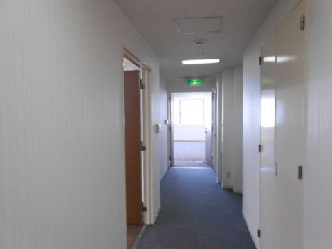 各階、廊下