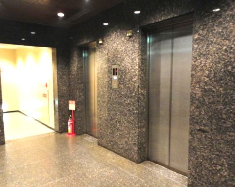 EVホール