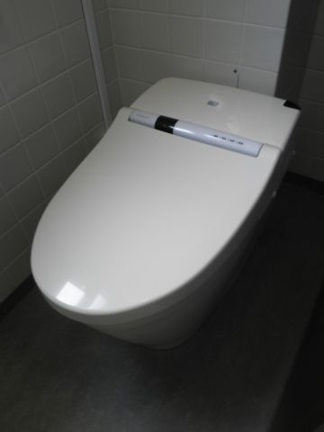 各階、トイレ②