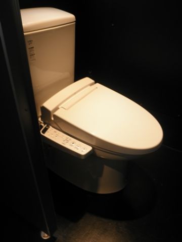 各階、トイレ②