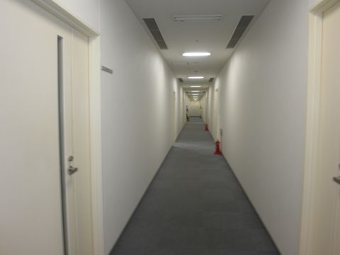 各階、廊下