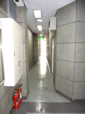 エントランス②