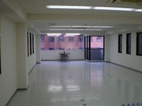 各、室内