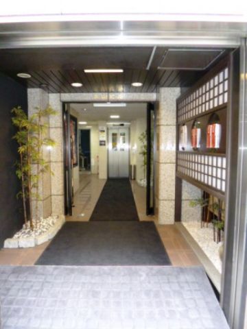 エントランス②