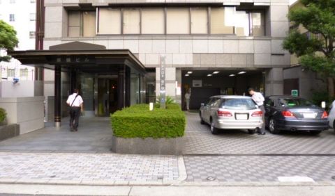 1階、全面
