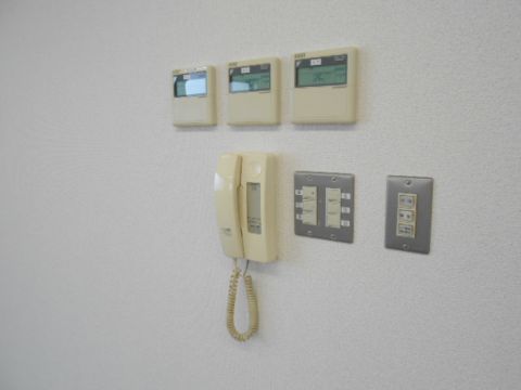 インターホン