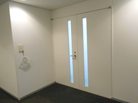 貸室扉
