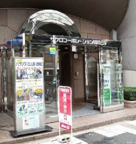 1F玄関