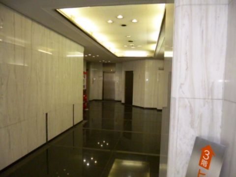 エントランス②