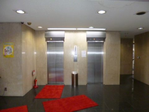EVホール