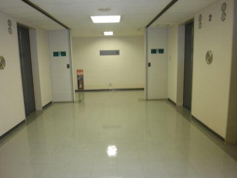 EVホール、基準階