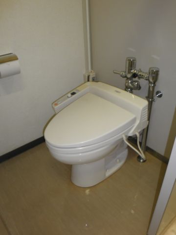 各階、トイレ③