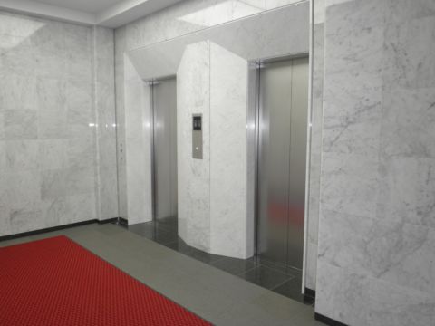 EVホール