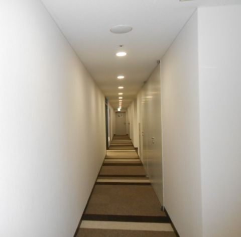 各階、廊下