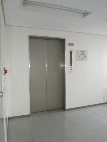 人荷用、EV