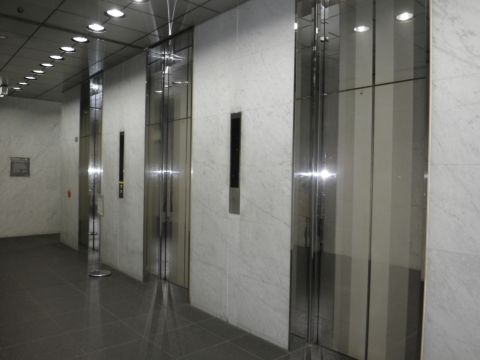 EVホール