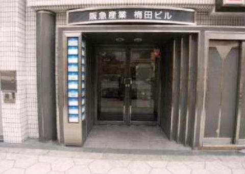 1F玄関