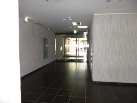 エントランス②