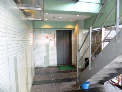 EVホール