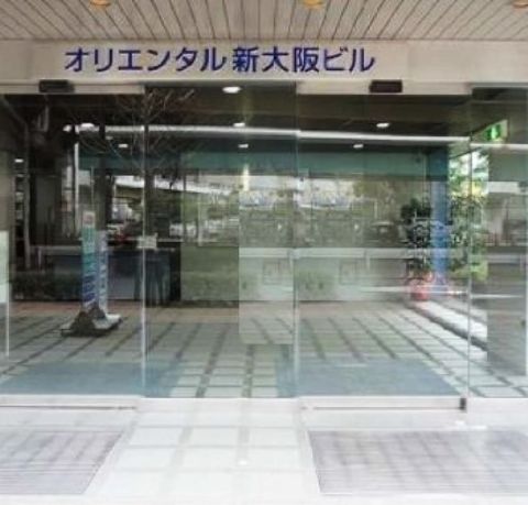 1F玄関
