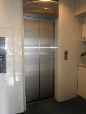 EVホール