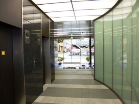 エントランス内②