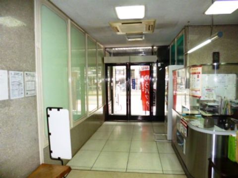 エントランス②