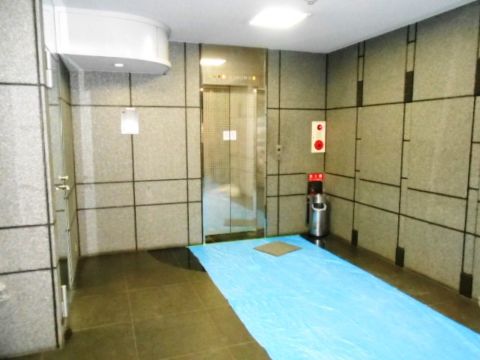 EVホール