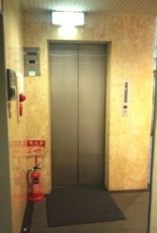 EVホール