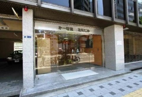 1F玄関