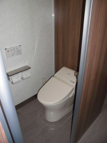 各階、トイレ②