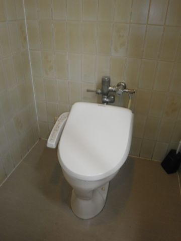 各階、トイレ③