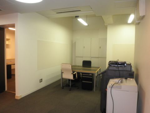 室内、2階(什器レンタル付き)